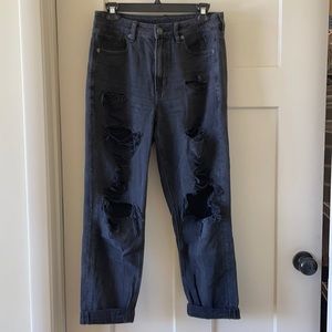 Ripped black mom jeans